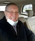 Встретьте Мужчинa : Victor, 65 лет до Россия  moscow